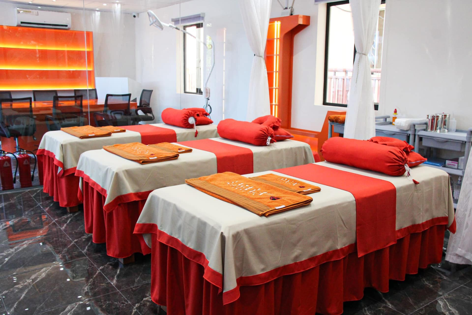 Lhala Aesthetic & Salon Fit-Out